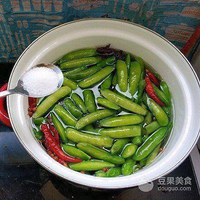 目悦打一成语