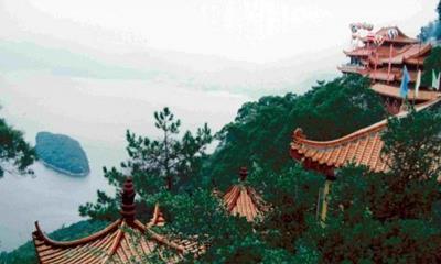 洗手奉公成语接龙游戏