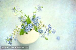孔明造箭打一成语