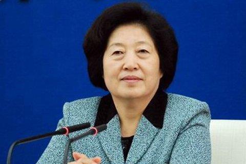 安排了住房俺再干打一成语