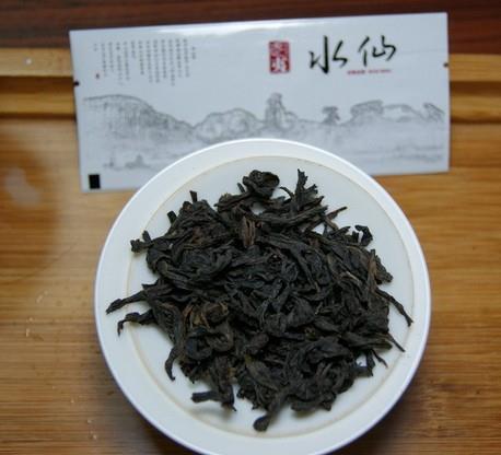 花间一壶酒打一成语